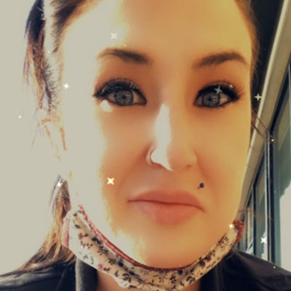 Meet your Posher, Kayla